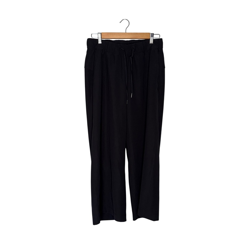 Lululemon On the Fly Wide Leg Pant Women 6 Black Excellent Drawstringโ High Rise